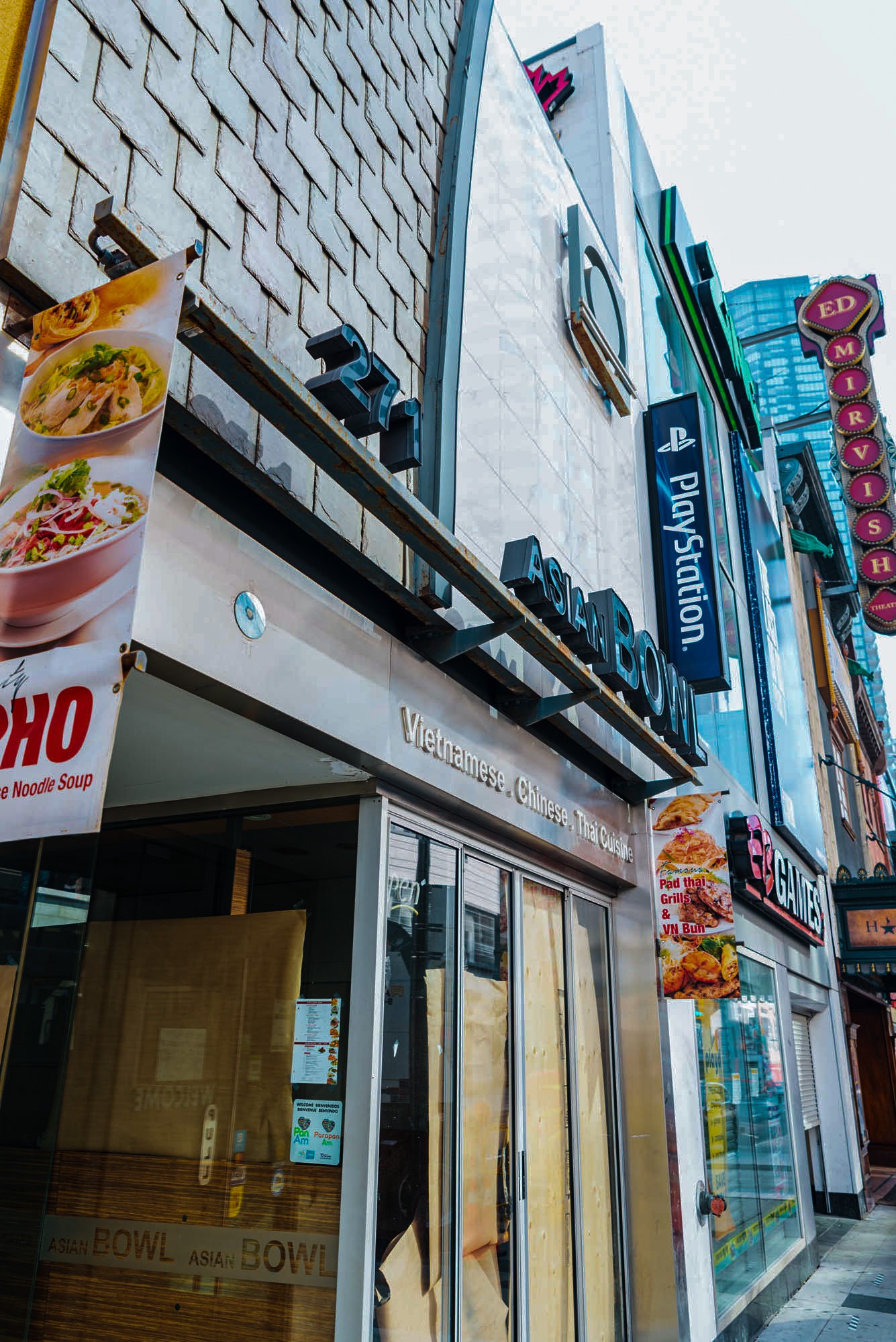 218f755c 8cf6 4fc8 B939 A376fb896a43